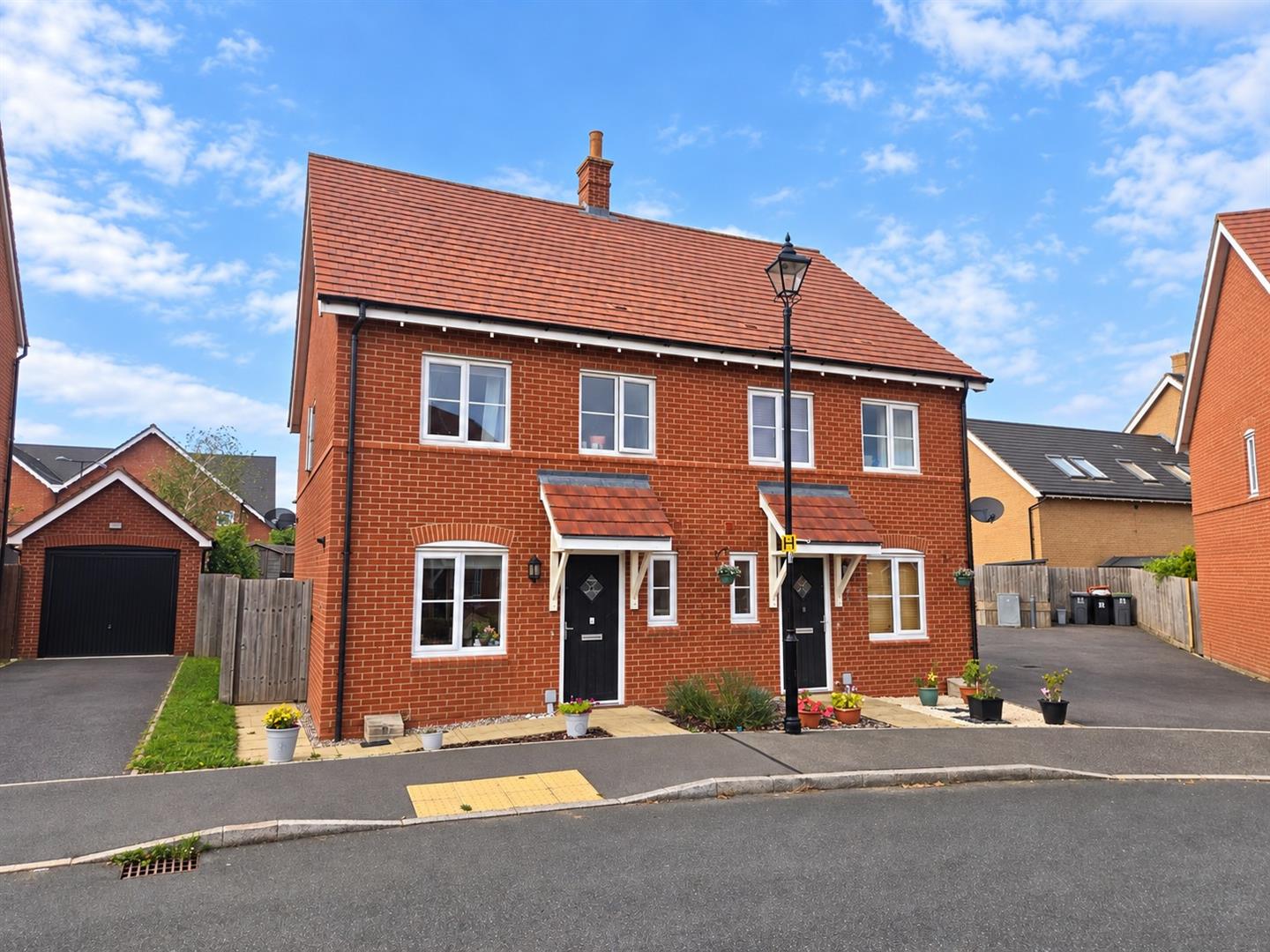 3 bed property in Cantley Road, Bedford